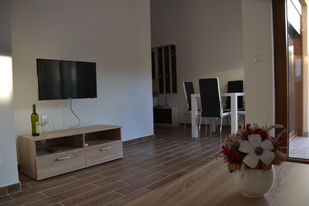 Apartments Porat Tivat Exterior foto